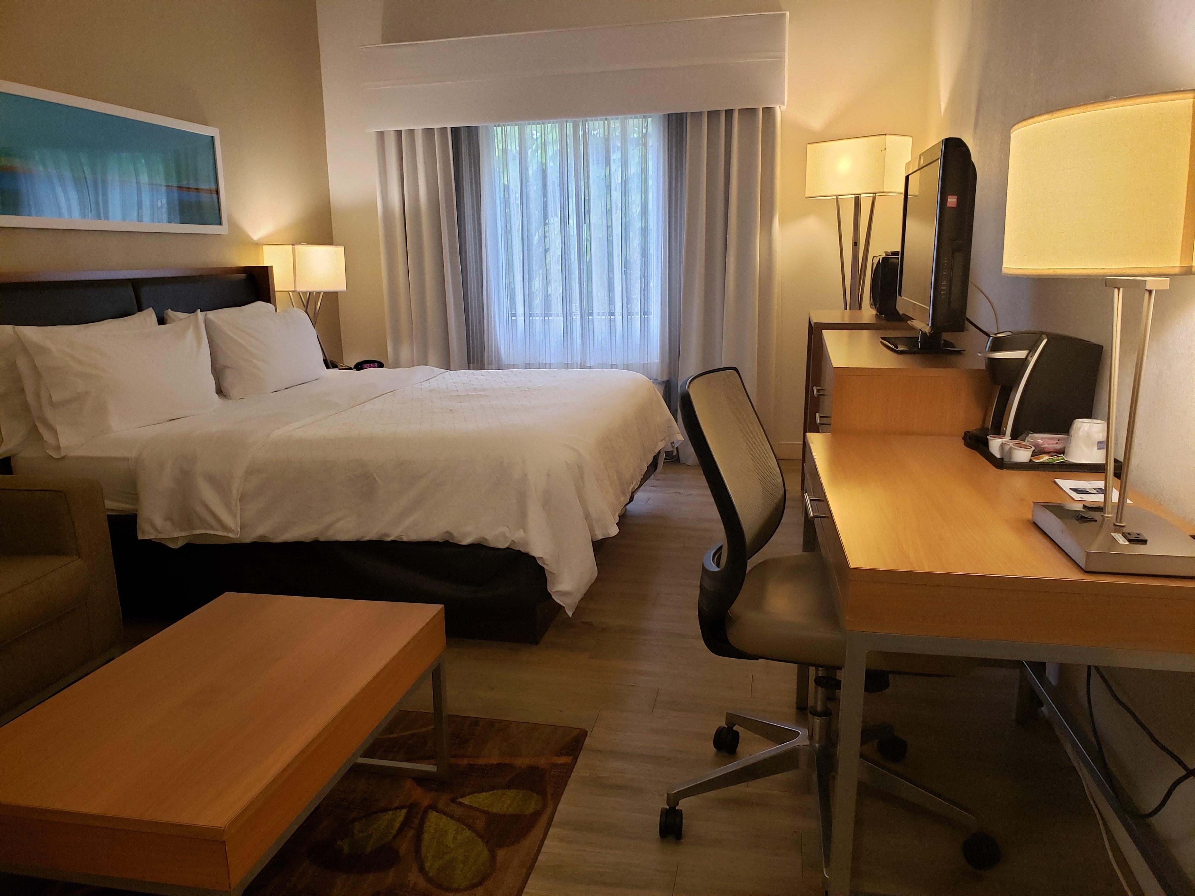Holiday Inn Express Hotel Pittsburgh-North/Harmarville By Ihg Exterior photo
