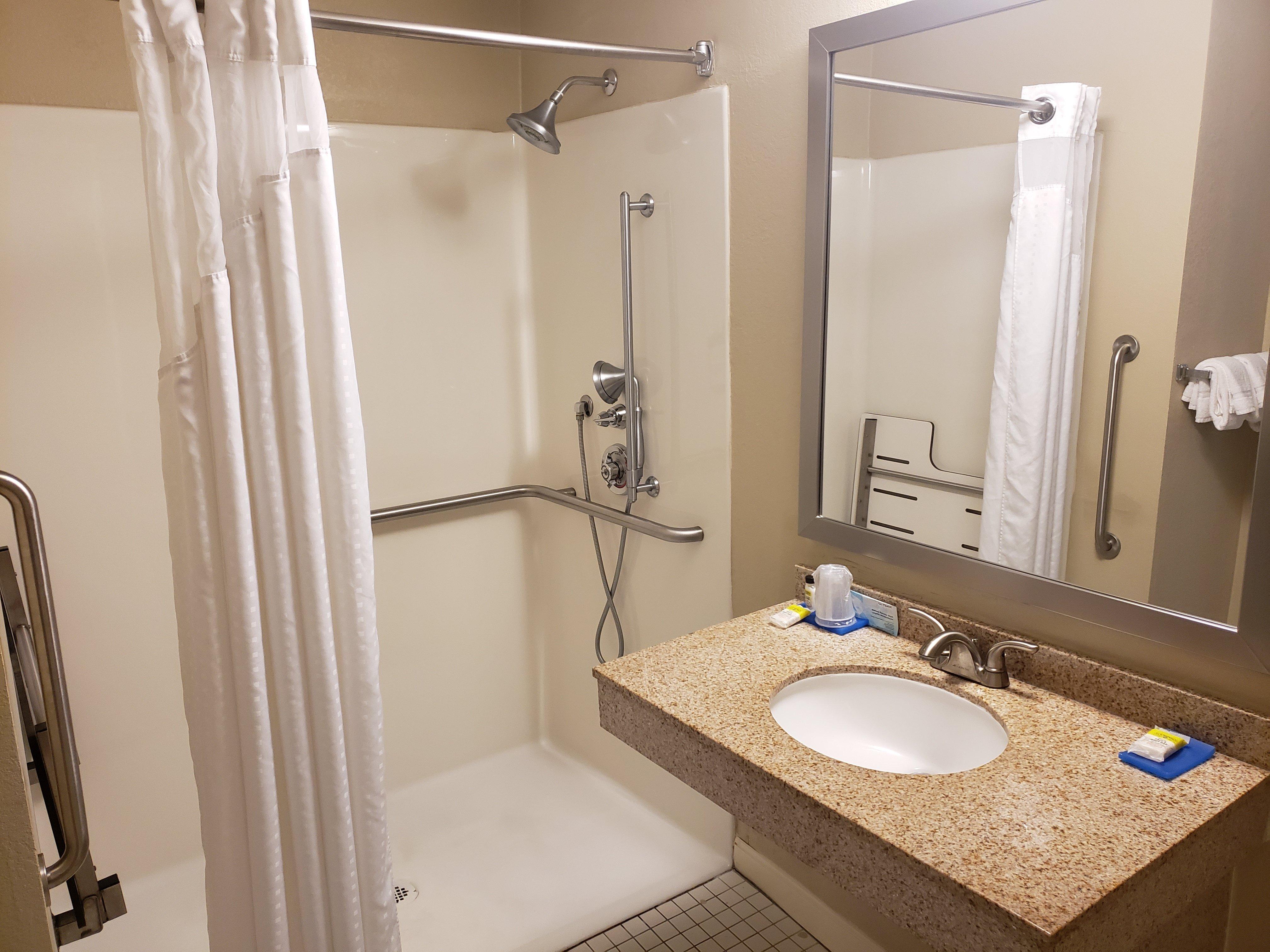 Holiday Inn Express Hotel Pittsburgh-North/Harmarville By Ihg Exterior photo