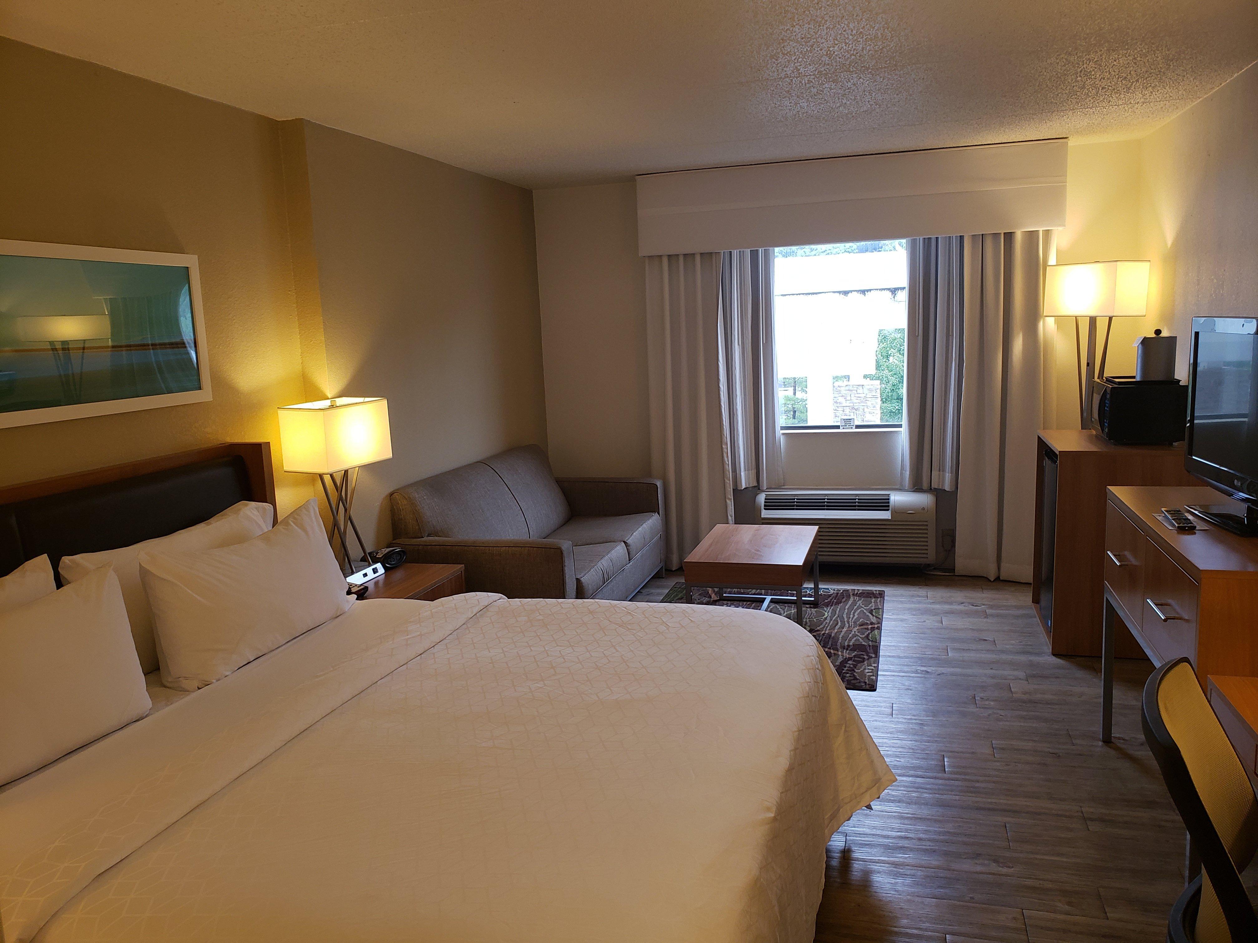 Holiday Inn Express Hotel Pittsburgh-North/Harmarville By Ihg Exterior photo