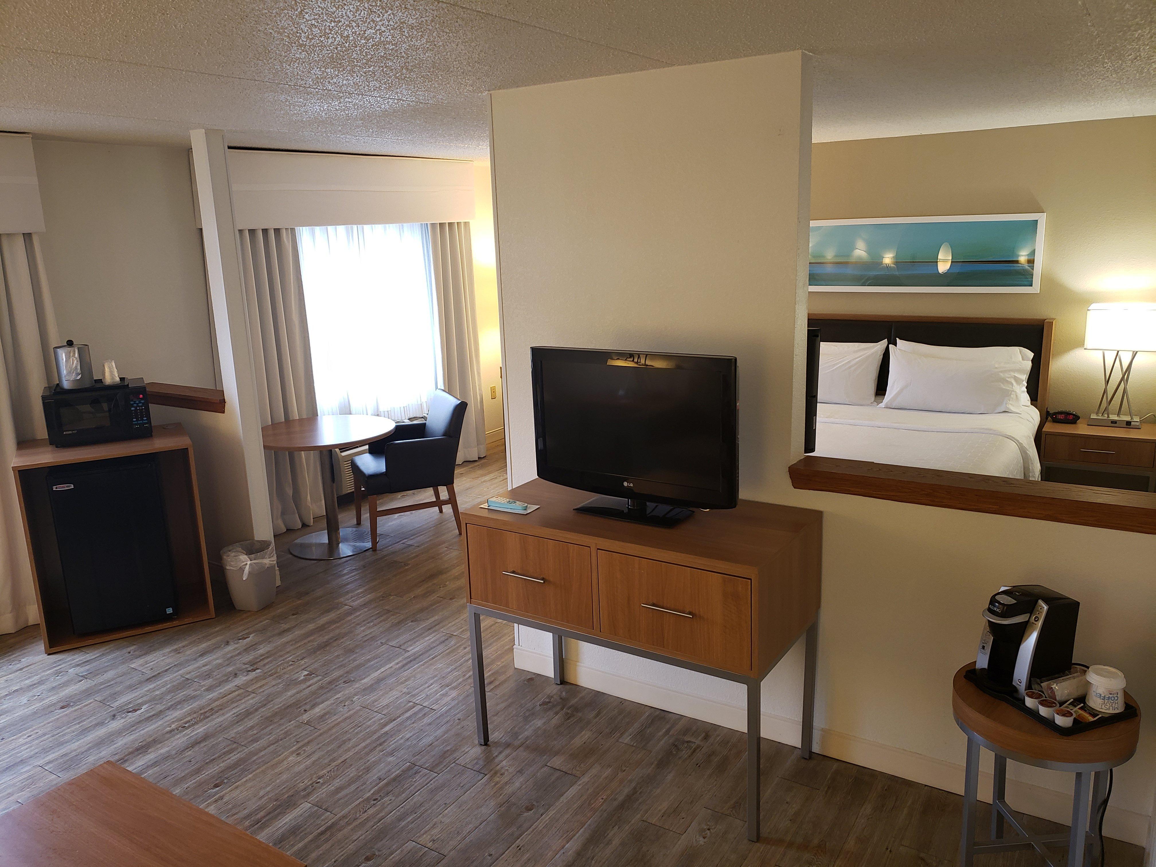 Holiday Inn Express Hotel Pittsburgh-North/Harmarville By Ihg Exterior photo